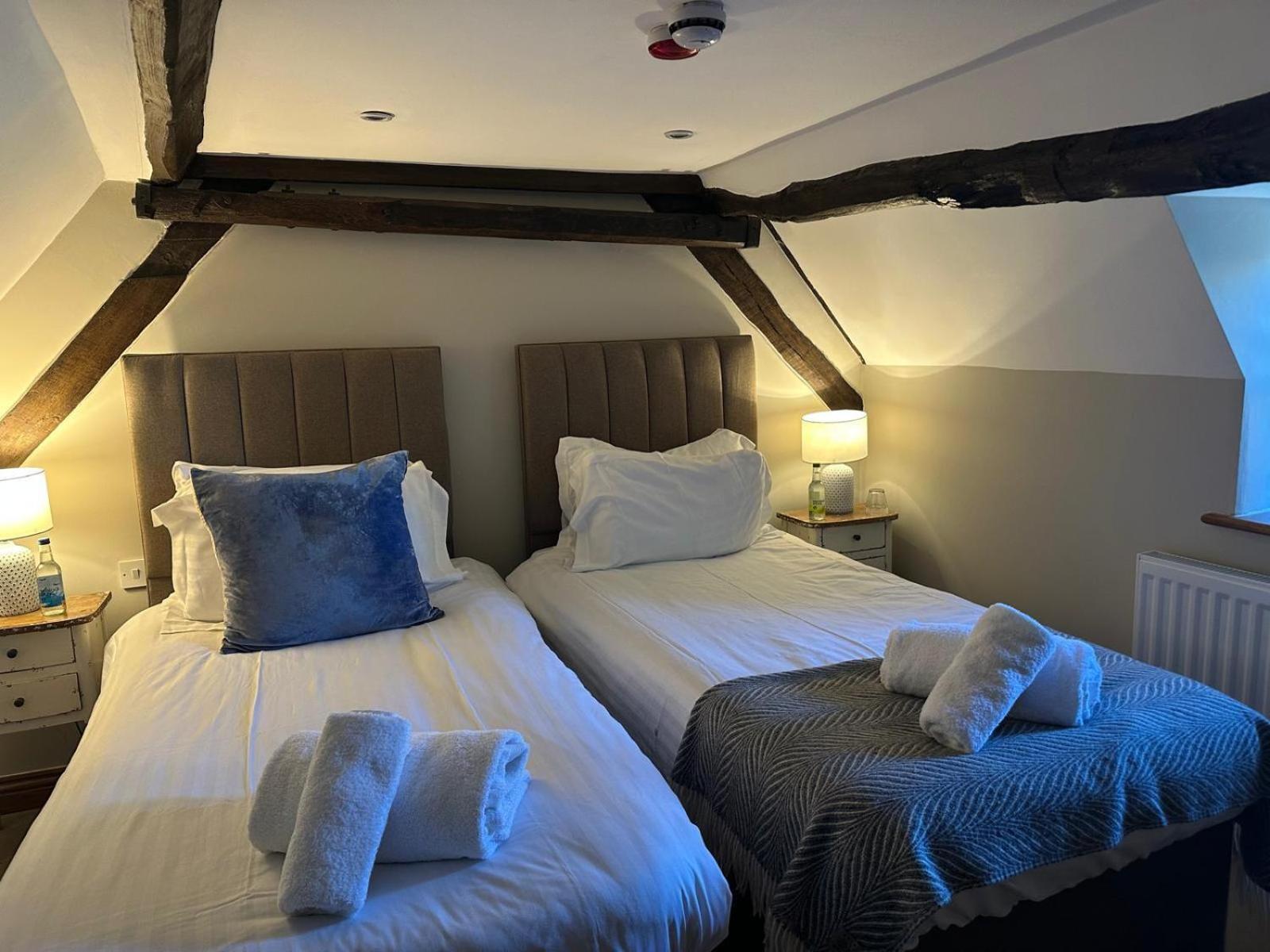 The Plough B&B Буртон-он-те-Уотер Номер фото